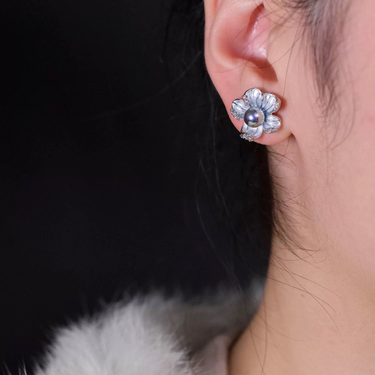 Pair of silver-blue Akoya pearl stud earrings with natural luster, crafted for refined and elegant daily wear.