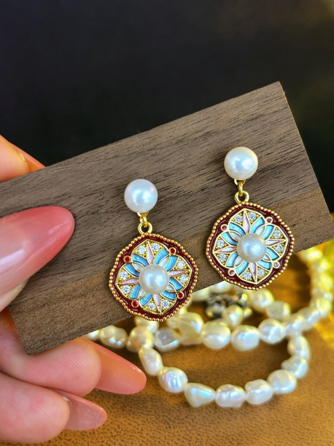 Elegant twin pearl stud earrings inspired by clover design in sterling silver
