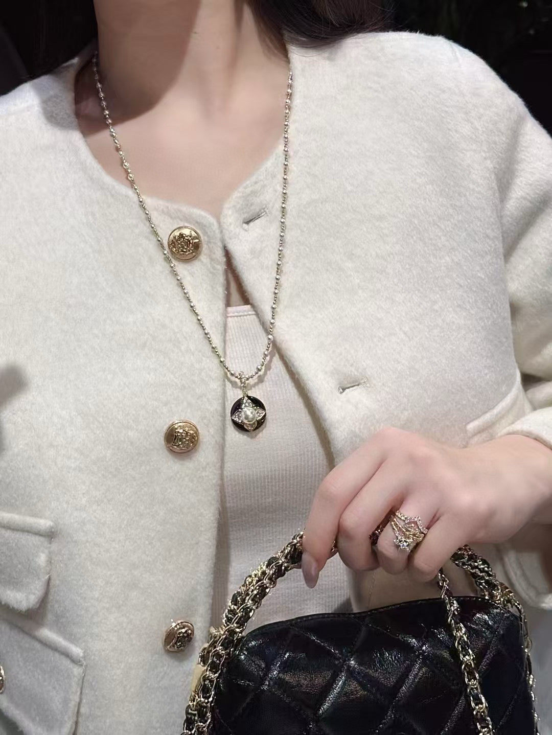 Vintage Akoya pearl set with pendant, ring, and ear clips in K gold