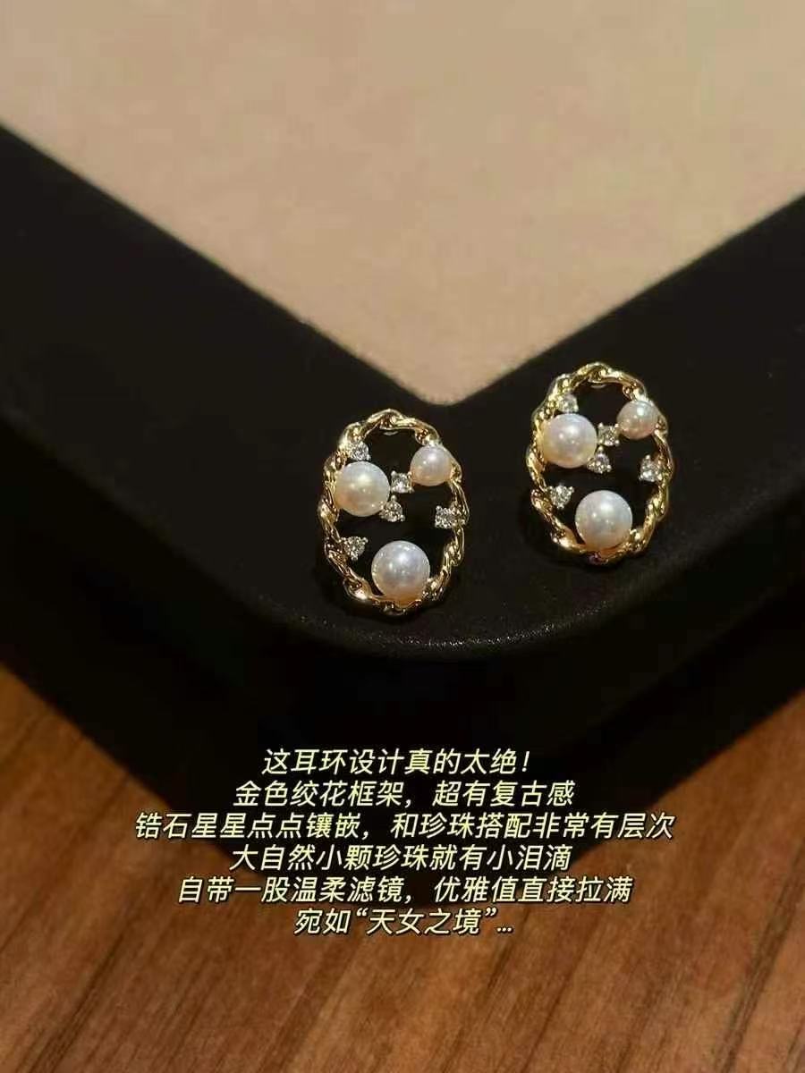 Vintage gold twisted pearl earrings with zircon and teardrop freshwater pearls