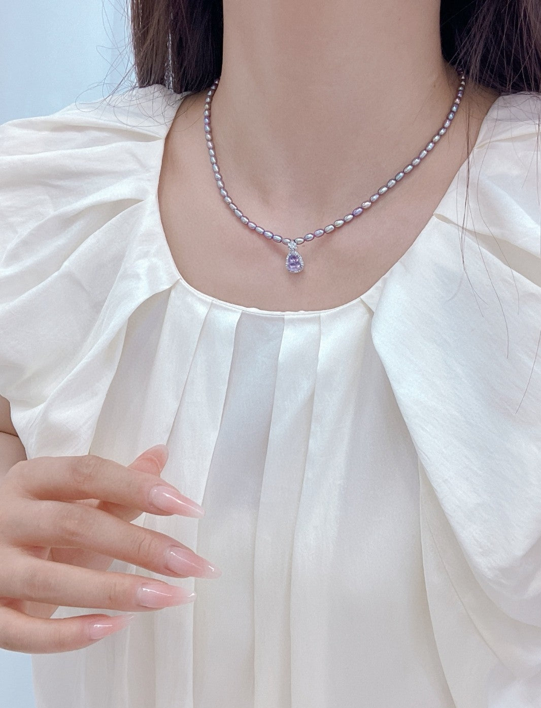 Sterling silver amethyst gourd pendant necklace with small freshwater pearls