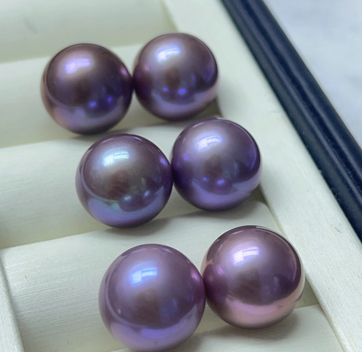 10–11mm Lavender Edison Freshwater Pearl – Loose Round Pearl