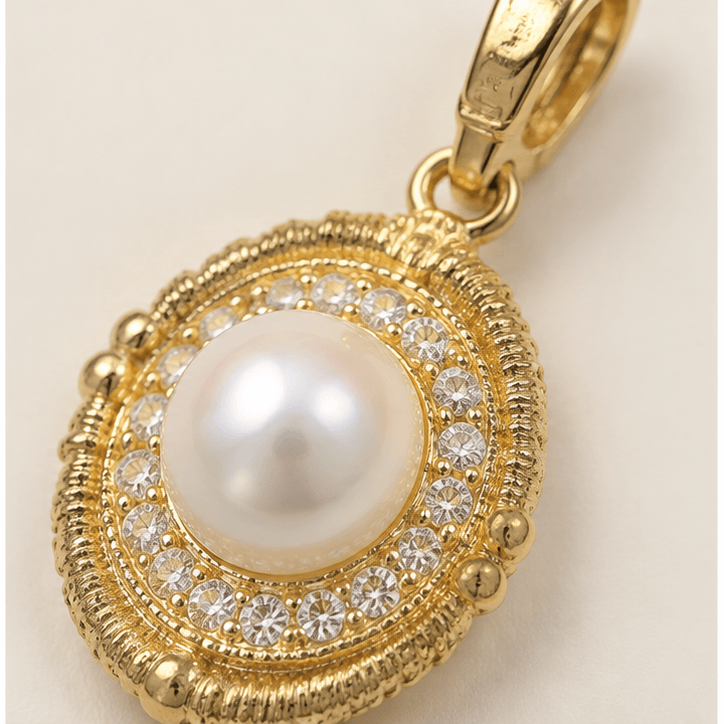 Golden Ingot – Pearl Clasp Pendant — detail view