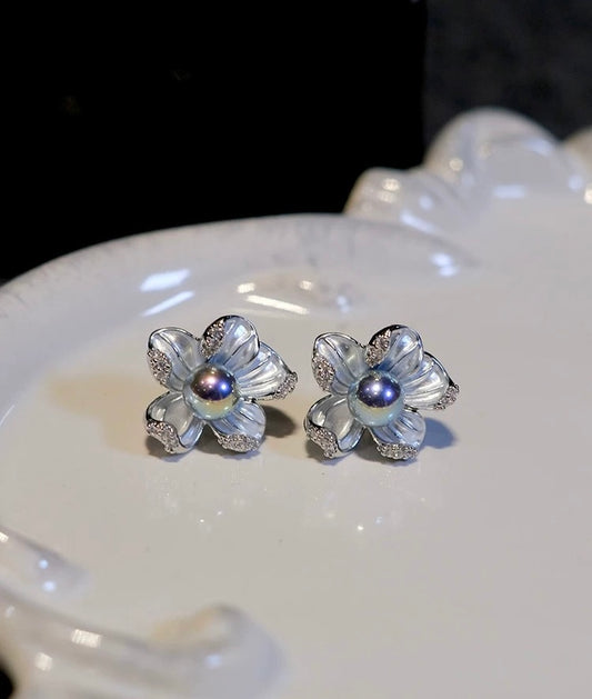 Pair of silver-blue Akoya pearl stud earrings with natural luster, crafted for refined and elegant daily wear.