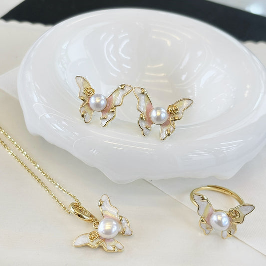 Elegant butterfly jewelry set featuring delicate craftsmanship and everyday sophistication.