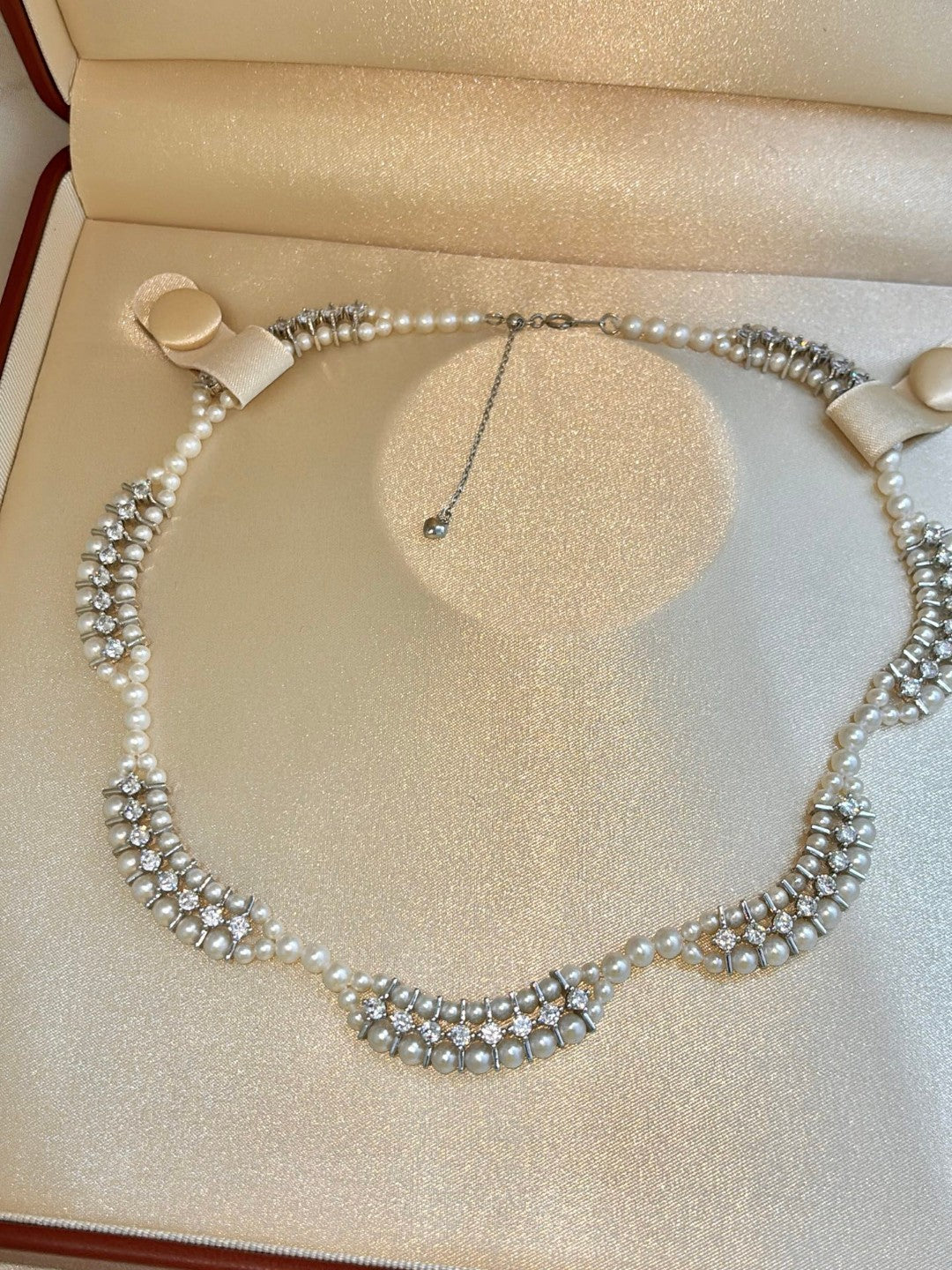 Handmade floral wave pearl necklace with small freshwater pearls