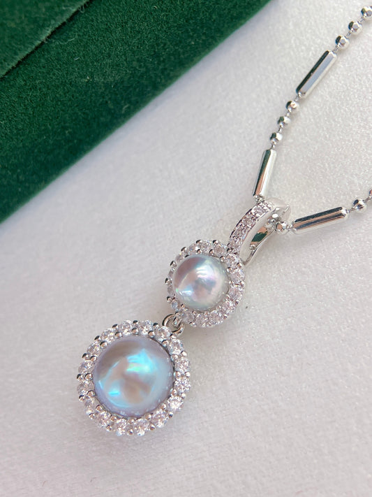 Sunflower design pendant with twin Akoya pearls and chain
