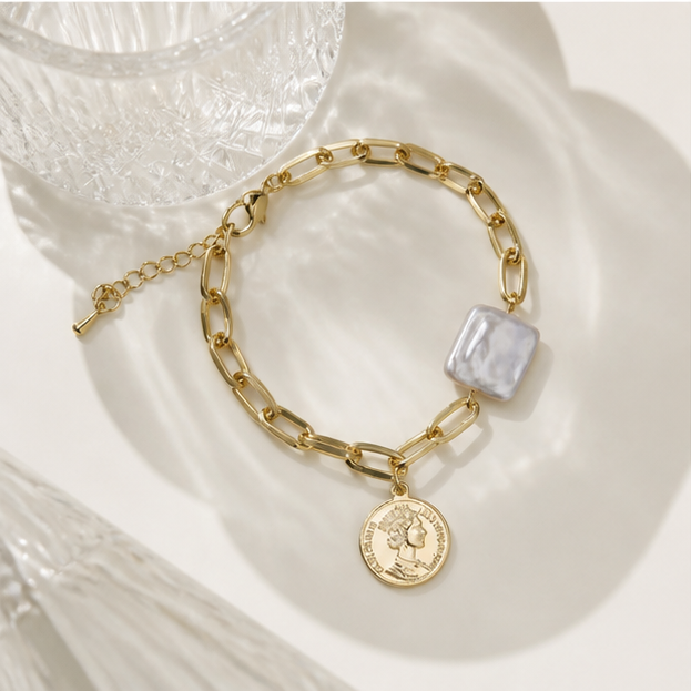 Baroque Block Pearl Bracelet – Summer INS Style Essential in a product-only clear glass still life