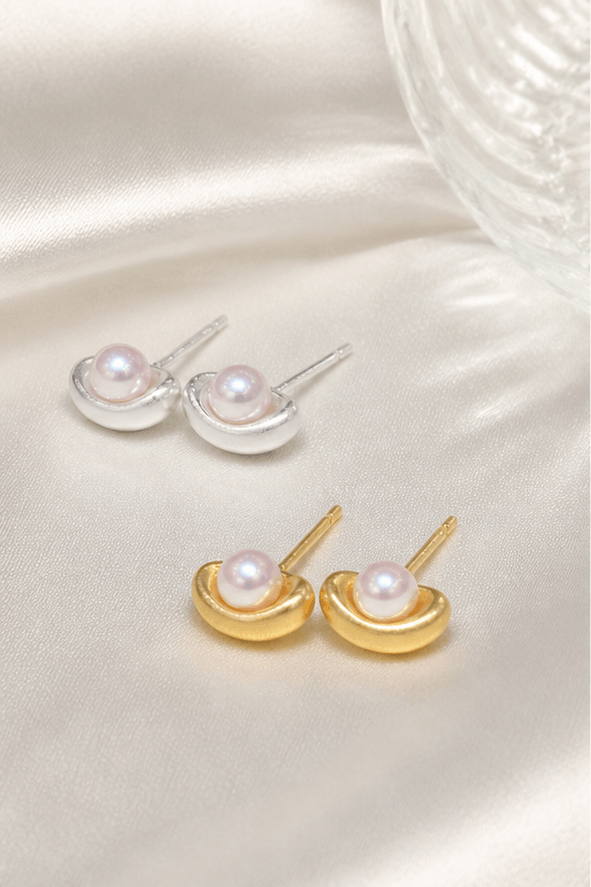 Elysian Pearl Brushed Ingot Pearl Stud Earrings in a product-only ivory studio setting