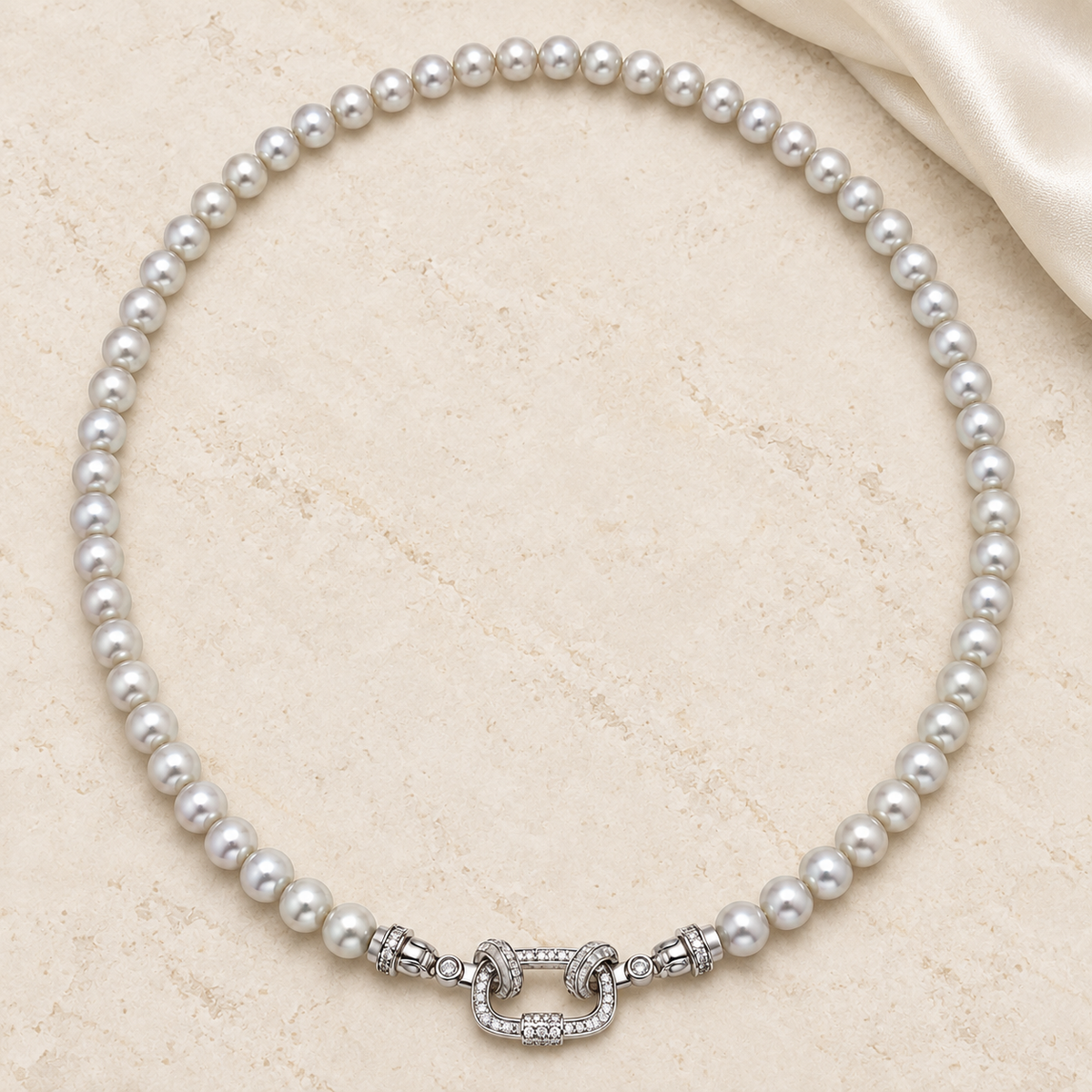 Square Clasp freshwater pearl necklace with silver-colour square clasp on ivory stone