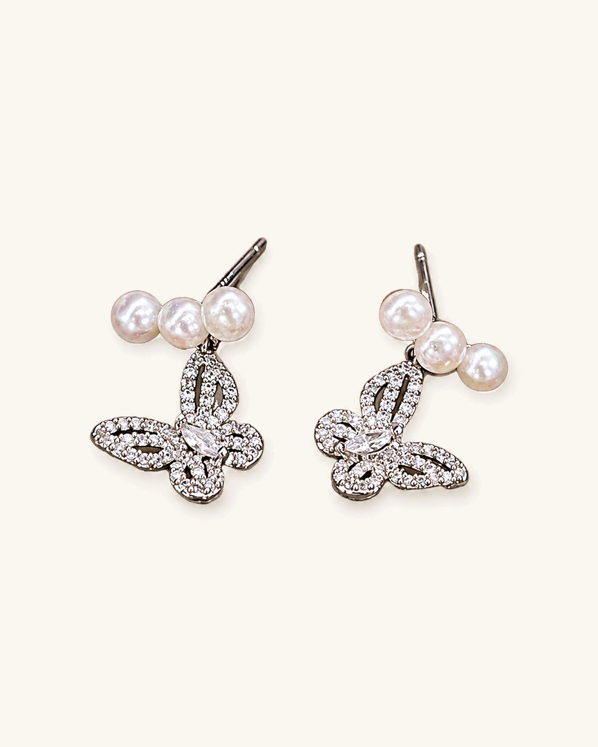 FloraWings Butterfly Pearl Earrings